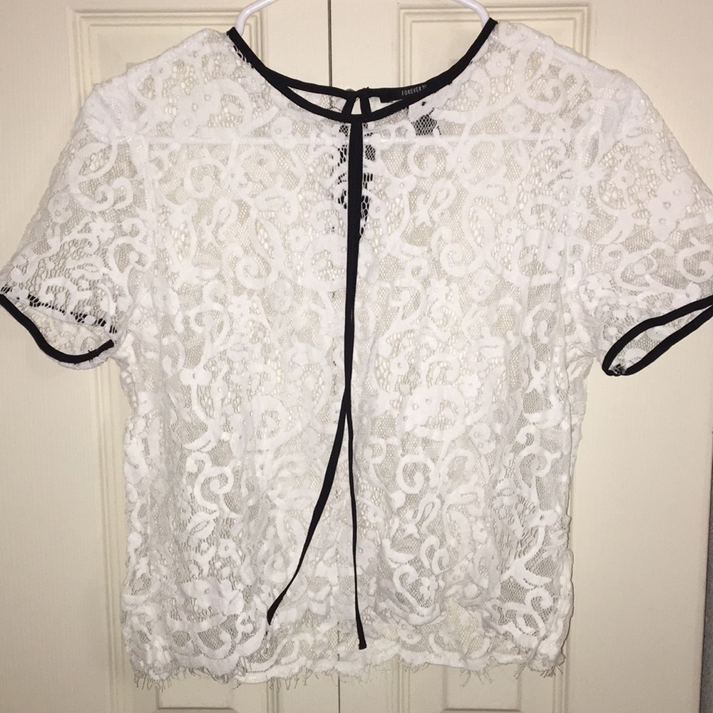 floral lace T-shirt